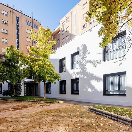 Apartamentos Congreso, Parking Gratuito Логроньйо Екстер'єр фото